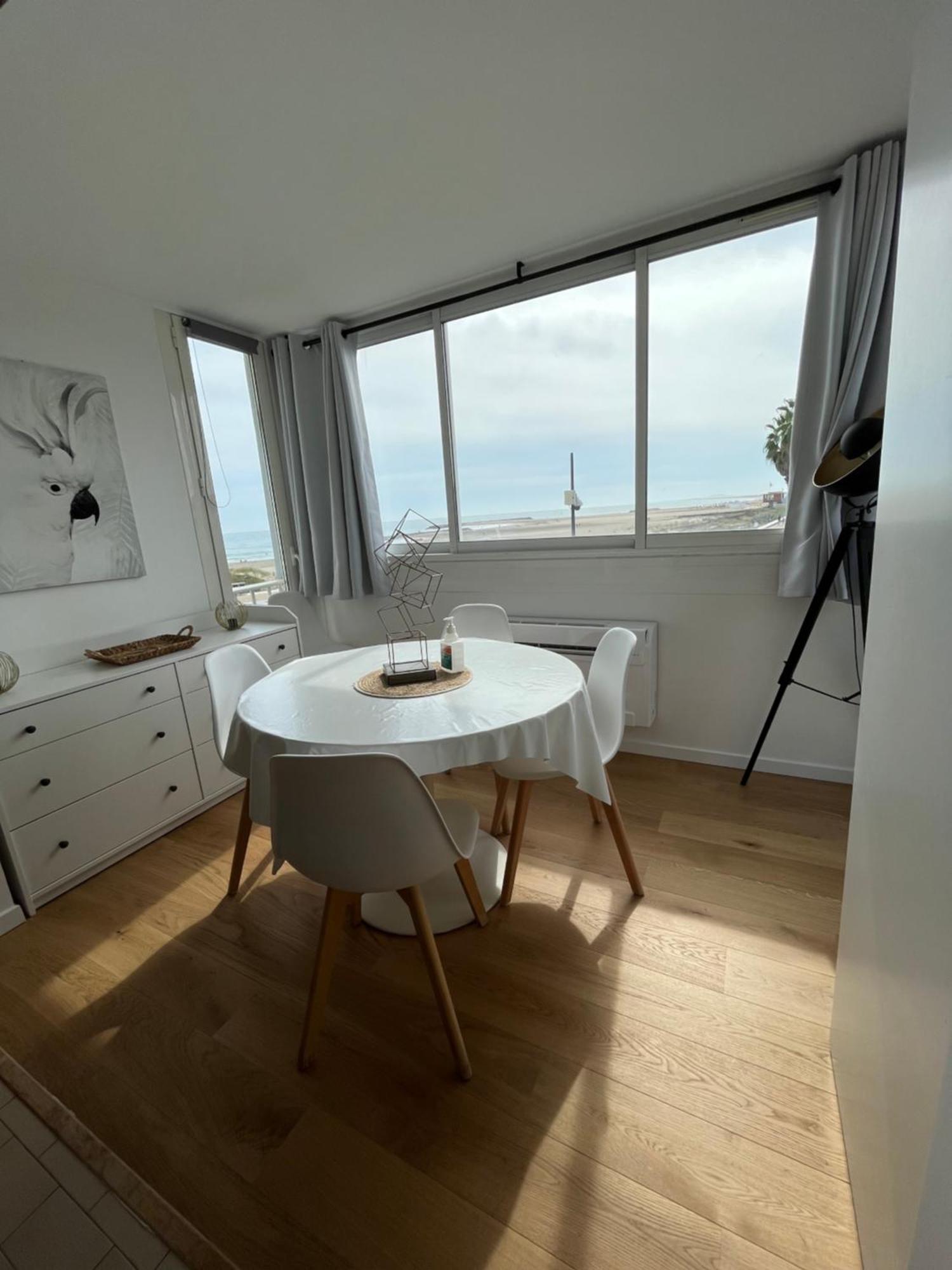 T2 Vue Panoramique Sur Mer Quartier Des Quilles سُت المظهر الخارجي الصورة